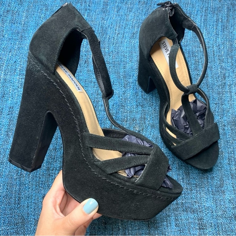 Steve Madden P-Gabbi Black Platform Suede Pumps